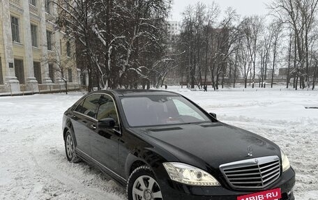 Mercedes-Benz S-Класс, 2013 год, 2 300 000 рублей, 2 фотография
