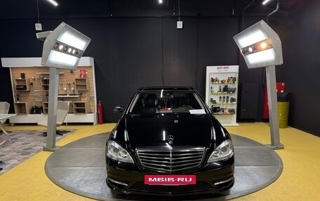 Mercedes-Benz S-Класс, 2013 год, 2 300 000 рублей, 33 фотография