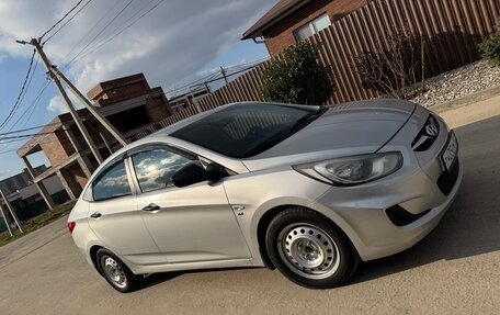 Hyundai Solaris II рестайлинг, 2013 год, 750 000 рублей, 11 фотография