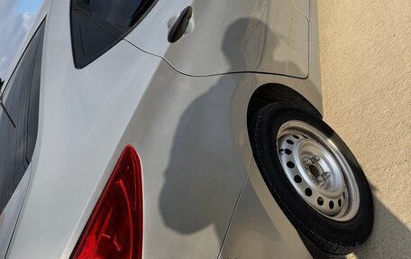 Hyundai Solaris II рестайлинг, 2013 год, 750 000 рублей, 10 фотография