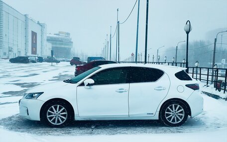 Lexus CT I рестайлинг, 2011 год, 1 150 000 рублей, 9 фотография