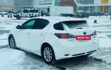 Lexus CT I рестайлинг, 2011 год, 1 150 000 рублей, 8 фотография
