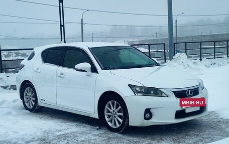 Lexus CT I рестайлинг, 2011 год, 1 150 000 рублей, 3 фотография