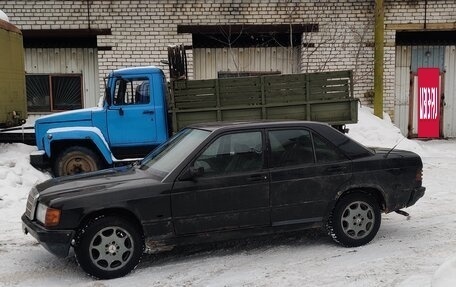 Mercedes-Benz 190 (W201), 1985 год, 160 000 рублей, 3 фотография
