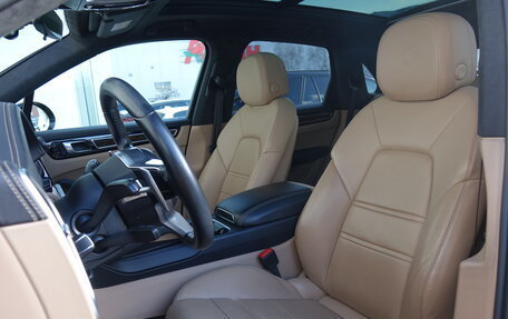 Porsche Cayenne III, 2021 год, 8 990 000 рублей, 11 фотография