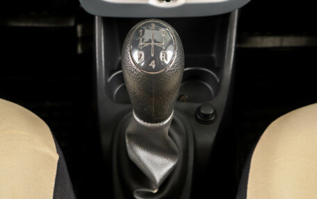 Renault Logan I, 2013 год, 529 000 рублей, 19 фотография