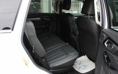 Isuzu MU-X, 2021 год, 4 890 000 рублей, 14 фотография