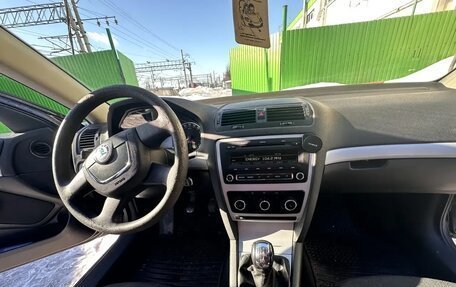 Skoda Octavia, 2010 год, 500 000 рублей, 9 фотография