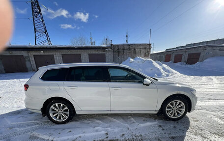 Volkswagen Passat B8 рестайлинг, 2015 год, 1 800 000 рублей, 3 фотография