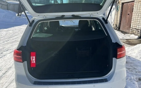 Volkswagen Passat B8 рестайлинг, 2015 год, 1 800 000 рублей, 5 фотография