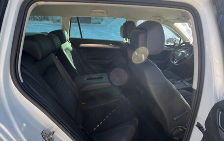 Volkswagen Passat B8 рестайлинг, 2015 год, 1 800 000 рублей, 18 фотография