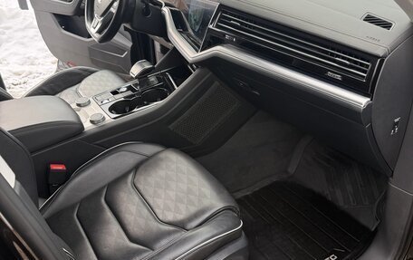 Volkswagen Touareg III, 2019 год, 4 500 000 рублей, 15 фотография