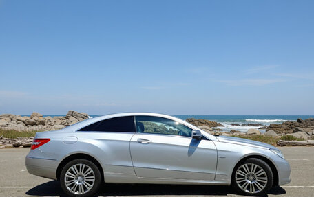 Mercedes-Benz E-Класс, 2010 год, 1 500 000 рублей, 6 фотография