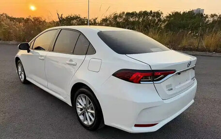 Toyota Corolla, 2022 год, 1 167 000 рублей, 2 фотография