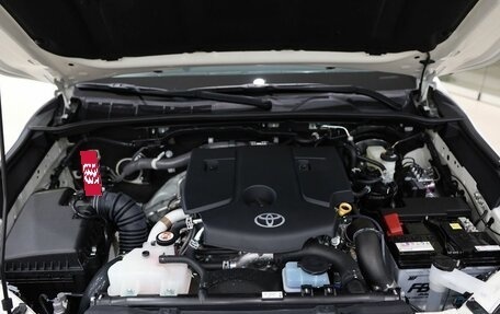 Toyota Hilux VIII, 2025 год, 8 500 000 рублей, 11 фотография