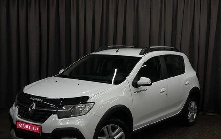 Renault Sandero II рестайлинг, 2020 год, 1 049 999 рублей, 1 фотография