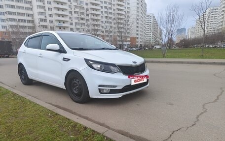 KIA Rio III рестайлинг, 2016 год, 960 000 рублей, 2 фотография