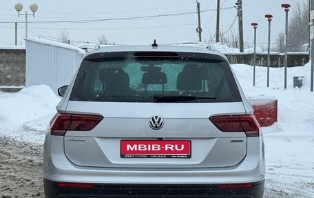 Volkswagen Tiguan II, 2018 год, 2 650 000 рублей, 8 фотография