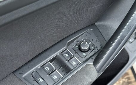 Volkswagen Tiguan II, 2018 год, 2 650 000 рублей, 20 фотография