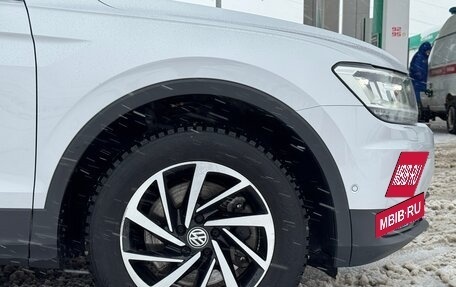 Volkswagen Tiguan II, 2018 год, 2 650 000 рублей, 11 фотография