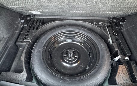 Volkswagen Tiguan II, 2018 год, 2 650 000 рублей, 28 фотография