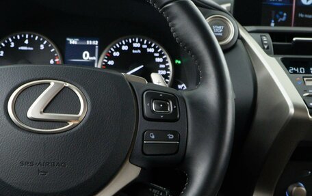 Lexus NX I, 2019 год, 3 734 900 рублей, 13 фотография