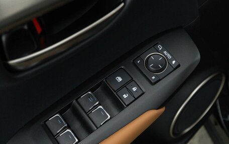 Lexus NX I, 2019 год, 3 734 900 рублей, 14 фотография