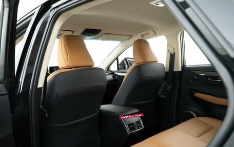 Lexus NX I, 2019 год, 3 734 900 рублей, 11 фотография