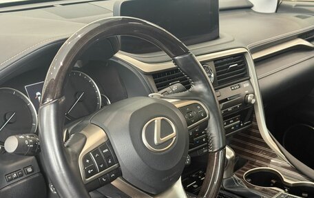 Lexus RX IV рестайлинг, 2021 год, 6 300 000 рублей, 14 фотография