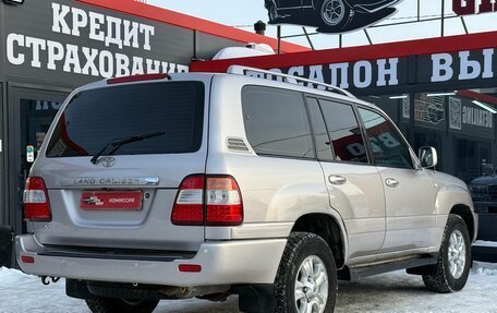 Toyota Land Cruiser 100 рестайлинг 2, 2005 год, 1 999 000 рублей, 12 фотография