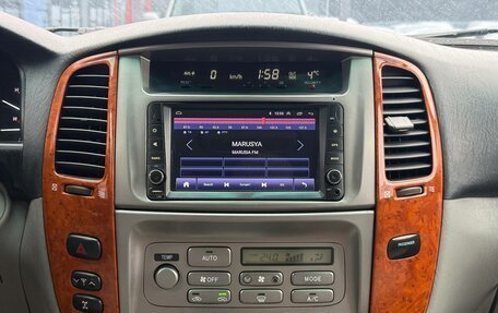 Toyota Land Cruiser 100 рестайлинг 2, 2005 год, 1 999 000 рублей, 16 фотография