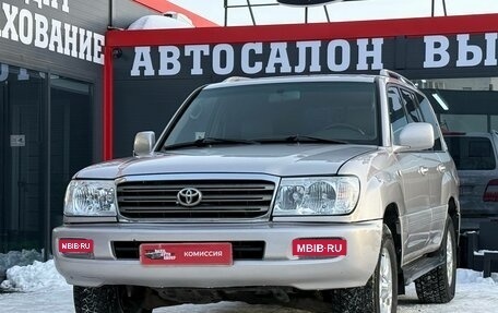 Toyota Land Cruiser 100 рестайлинг 2, 2005 год, 1 999 000 рублей, 5 фотография
