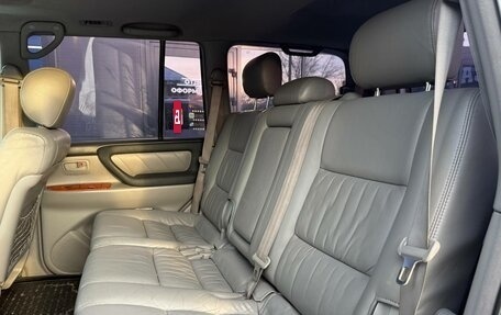 Toyota Land Cruiser 100 рестайлинг 2, 2005 год, 1 999 000 рублей, 31 фотография