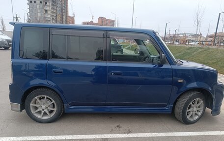 Toyota bB I рестайлинг, 2001 год, 450 000 рублей, 3 фотография