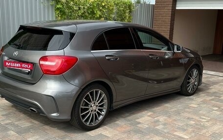 Mercedes-Benz A-Класс, 2014 год, 1 800 000 рублей, 2 фотография