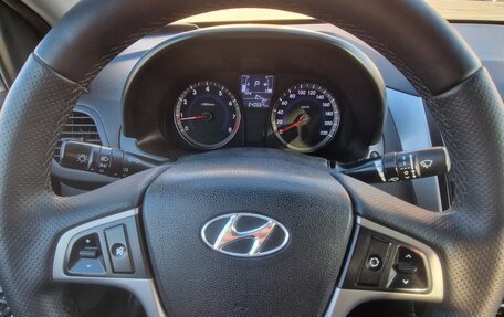 Hyundai Solaris II рестайлинг, 2015 год, 945 000 рублей, 13 фотография