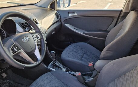 Hyundai Solaris II рестайлинг, 2015 год, 945 000 рублей, 15 фотография