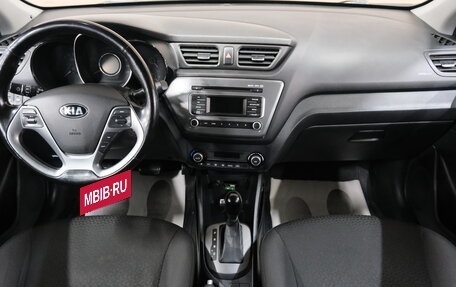 KIA Rio III рестайлинг, 2016 год, 999 000 рублей, 15 фотография