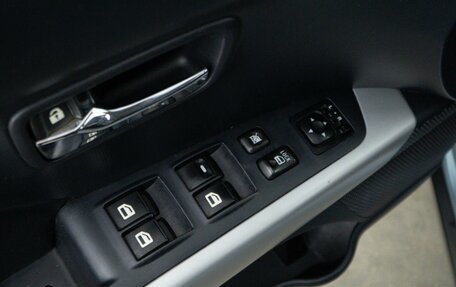 Mitsubishi Outlander III рестайлинг 3, 2007 год, 899 077 рублей, 14 фотография