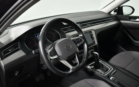 Volkswagen Passat B8 рестайлинг, 2020 год, 2 590 000 рублей, 9 фотография