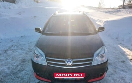 Geely MK Cross I, 2013 год, 300 000 рублей, 2 фотография