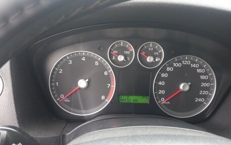 Ford Focus II рестайлинг, 2006 год, 365 000 рублей, 3 фотография