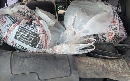 Mitsubishi Chariot III, 1994 год, 200 000 рублей, 28 фотография