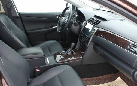 Toyota Camry, 2017 год, 2 213 000 рублей, 11 фотография