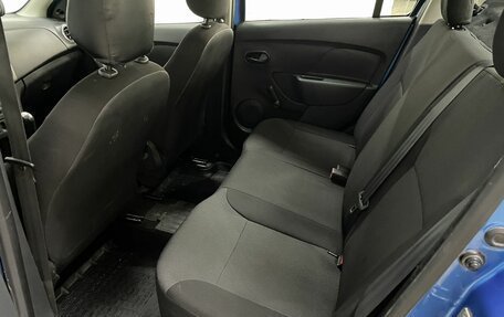 Renault Logan II, 2015 год, 620 000 рублей, 13 фотография