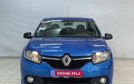 Renault Logan II, 2015 год, 620 000 рублей, 3 фотография
