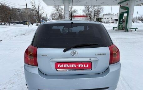 Toyota Corolla, 2005 год, 698 000 рублей, 10 фотография