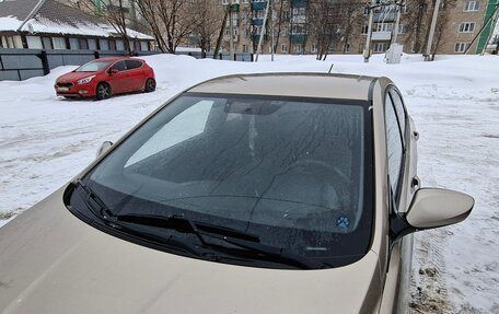 Hyundai Solaris II рестайлинг, 2011 год, 650 000 рублей, 8 фотография