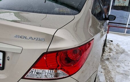 Hyundai Solaris II рестайлинг, 2011 год, 650 000 рублей, 15 фотография