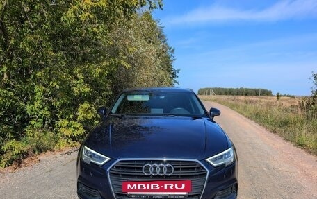 Audi A3, 2018 год, 2 050 000 рублей, 2 фотография